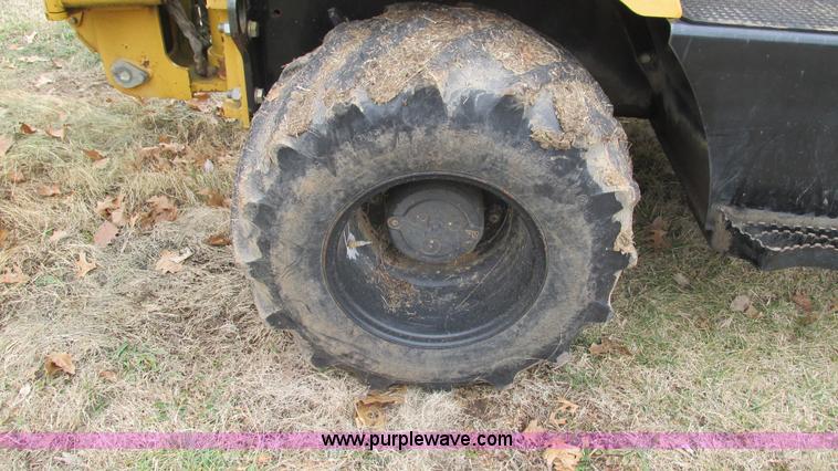 image for item I3103 Vermeer RT850 cable plow