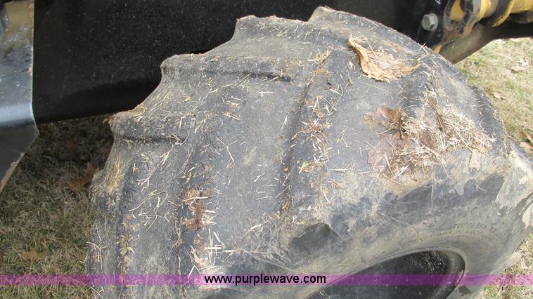 image for item I3103 Vermeer RT850 cable plow