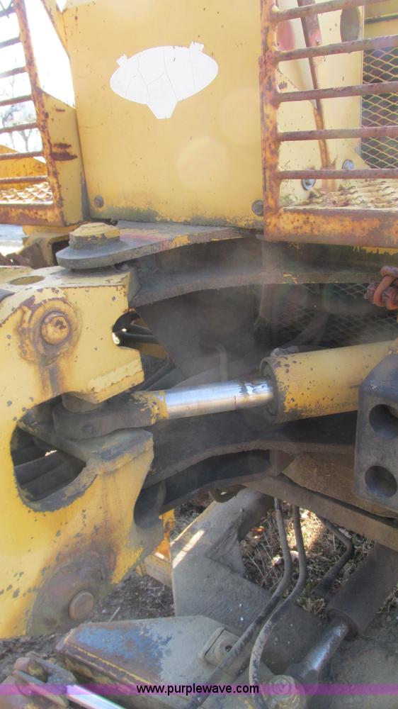 image for item I3104 Vermeer M-475A articulated rock saw