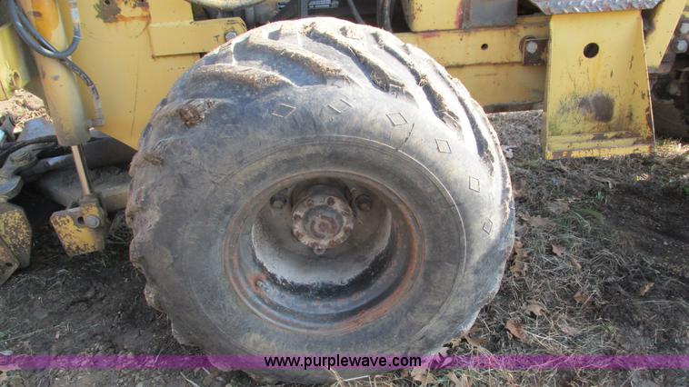 image for item I3104 Vermeer M-475A articulated rock saw