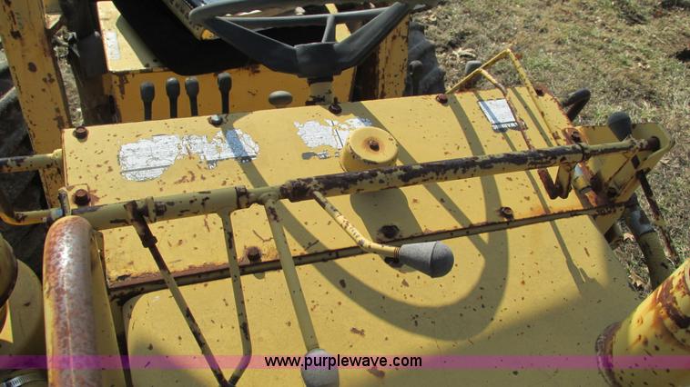 image for item I3104 Vermeer M-475A articulated rock saw