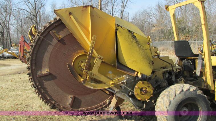 image for item I3104 Vermeer M-475A articulated rock saw