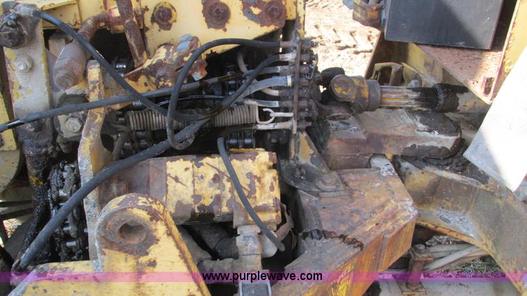 image for item I3104 Vermeer M-475A articulated rock saw