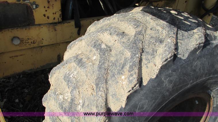 image for item I3104 Vermeer M-475A articulated rock saw