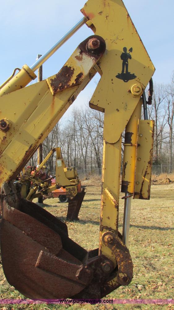 image for item I3104 Vermeer M-475A articulated rock saw