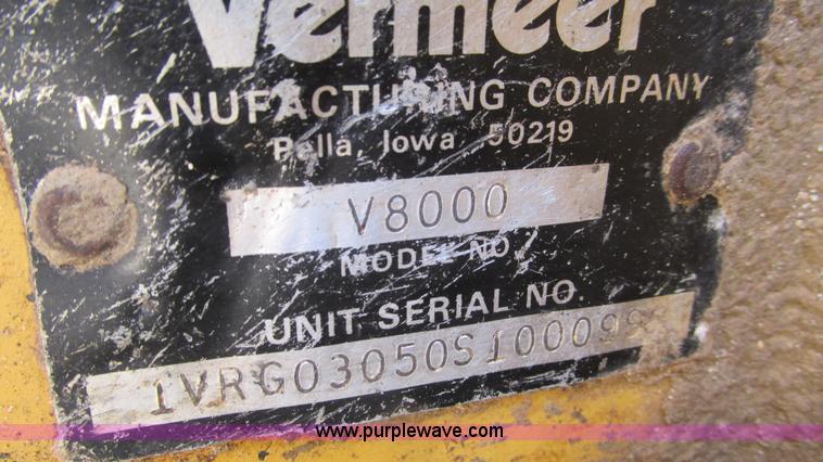 image for item I3106 Vermeer V8550 vibratory cable plow