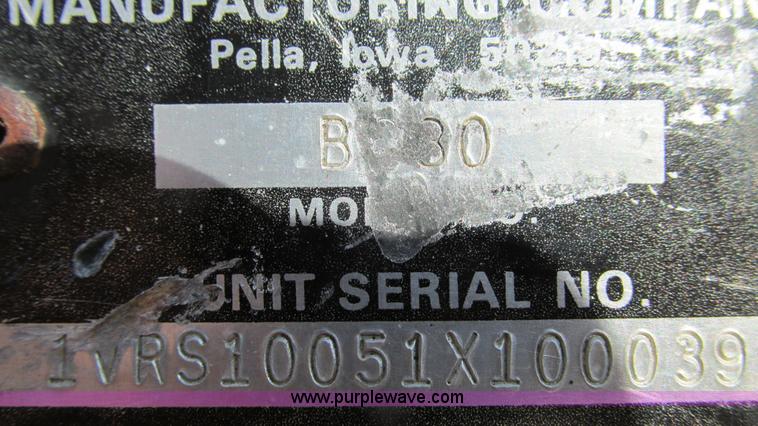 image for item I3106 Vermeer V8550 vibratory cable plow