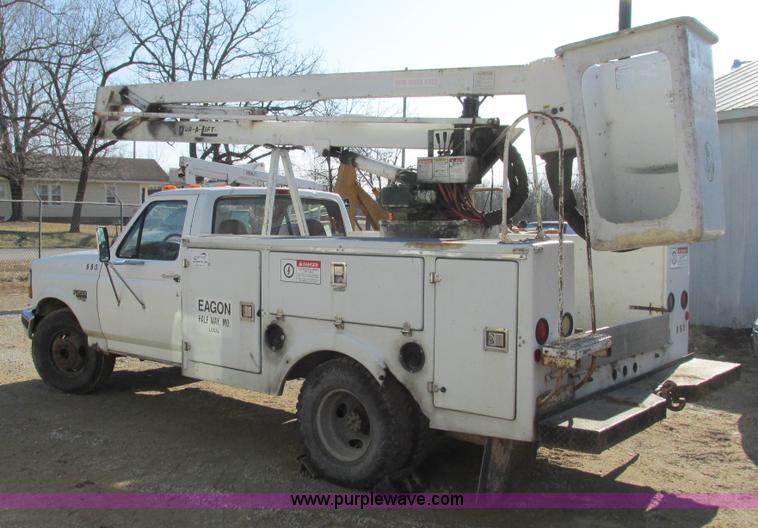 image for item I3108 1996 Ford F350 XL bucket truck