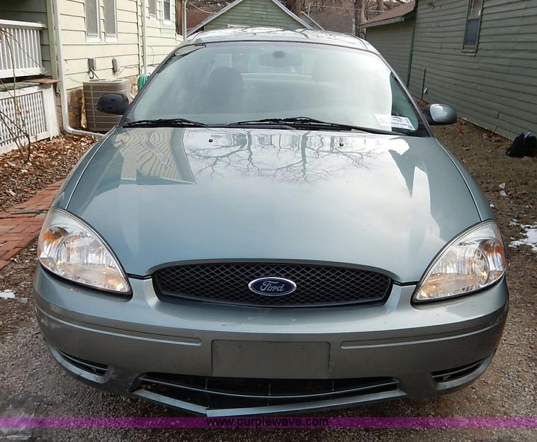 image for item I5070 2006 Ford Taurus SEL