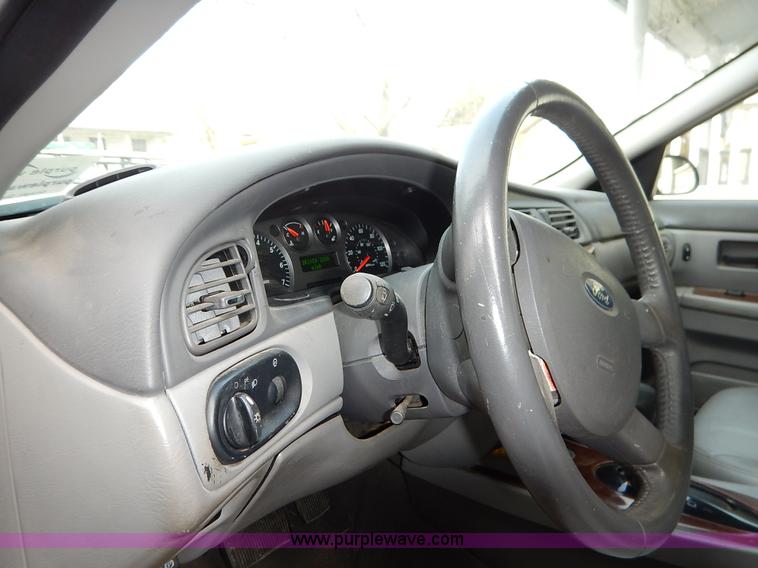 image for item I5070 2006 Ford Taurus SEL