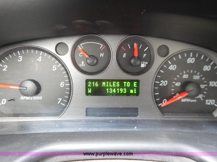 image for item I5070 2006 Ford Taurus SEL