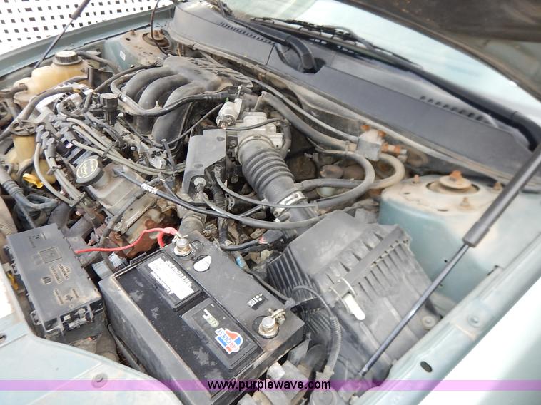 image for item I5070 2006 Ford Taurus SEL