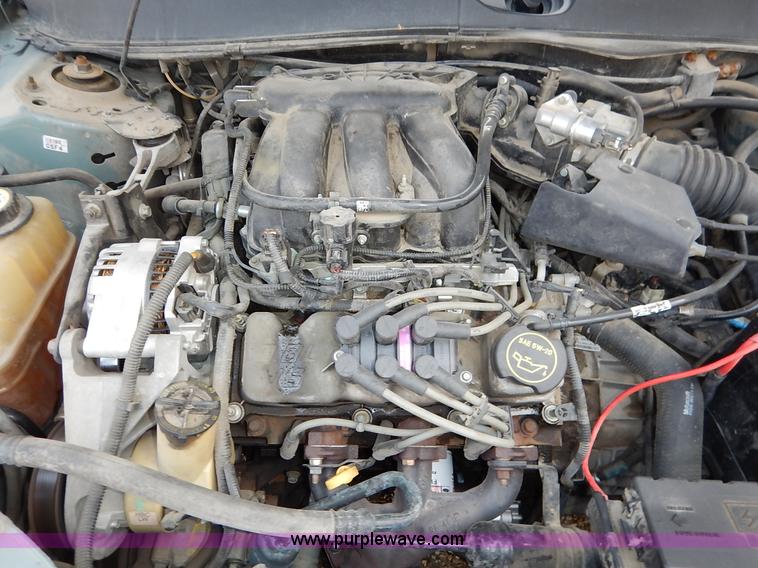 image for item I5070 2006 Ford Taurus SEL