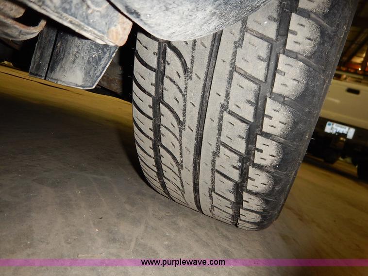 image for item I5075 2007 Ford Crown Victoria Police Interceptor