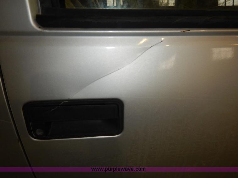 image for item I5076 1994 Chevrolet Silverado 1500 Z71 Ext. Cab pickup truck