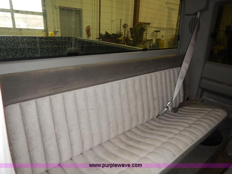 image for item I5076 1994 Chevrolet Silverado 1500 Z71 Ext. Cab pickup truck