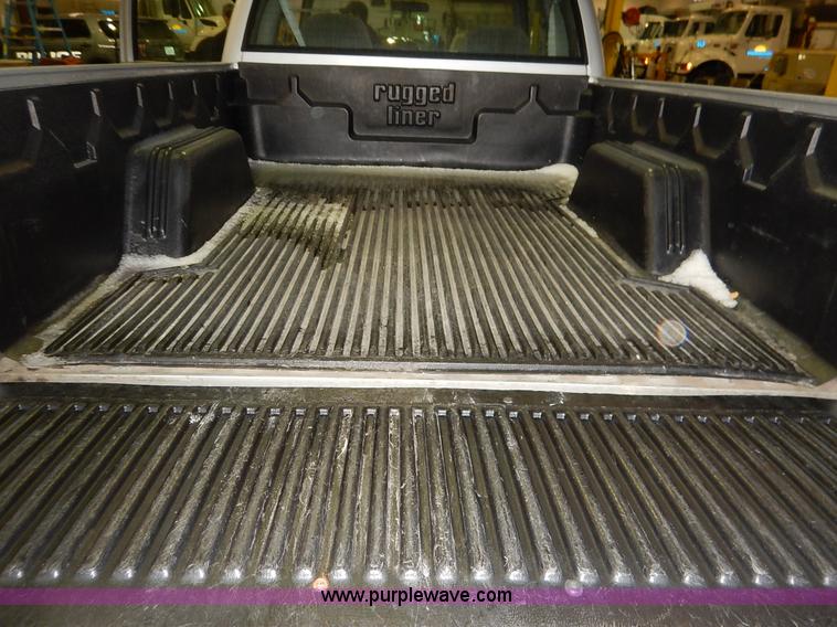 image for item I5076 1994 Chevrolet Silverado 1500 Z71 Ext. Cab pickup truck