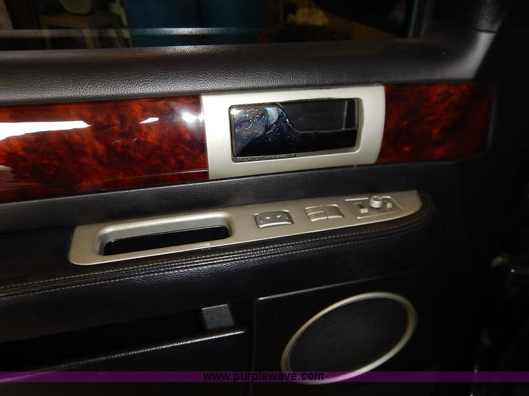 image for item I5078 2003 Lincoln Navigator SUV