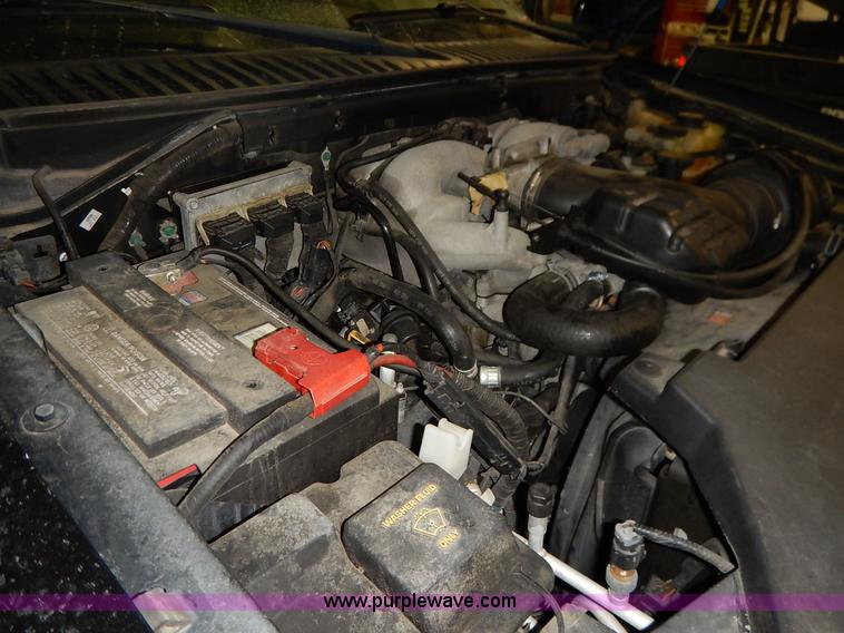 image for item I5078 2003 Lincoln Navigator SUV