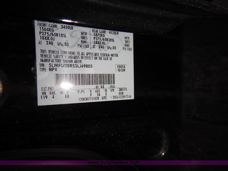 image for item I5078 2003 Lincoln Navigator SUV