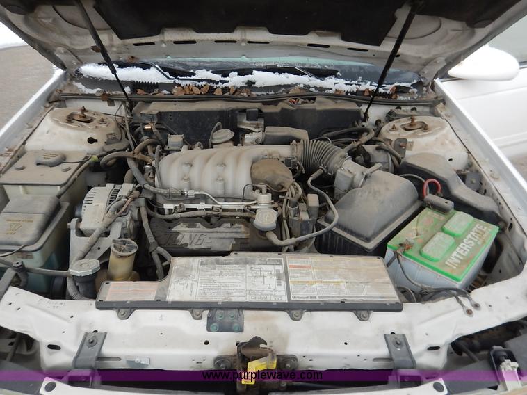 image for item I5099 1994 Ford Taurus GL