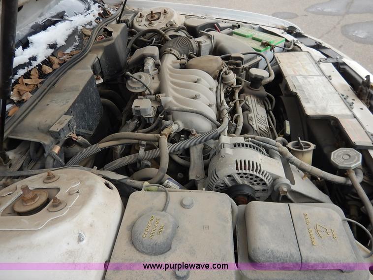 image for item I5099 1994 Ford Taurus GL