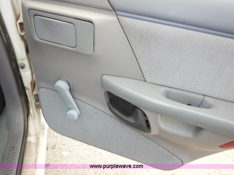 image for item I5099 1994 Ford Taurus GL