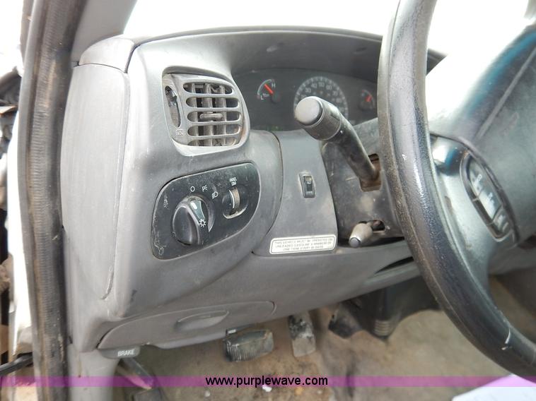 image for item I5100 1999 Ford F150 pickup truck