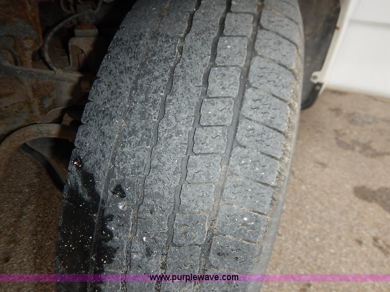 image for item I5100 1999 Ford F150 pickup truck