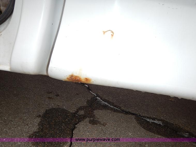 image for item I5100 1999 Ford F150 pickup truck