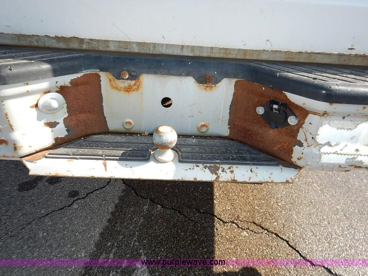 image for item I5102 1996 Ford F150 XL pickup truck