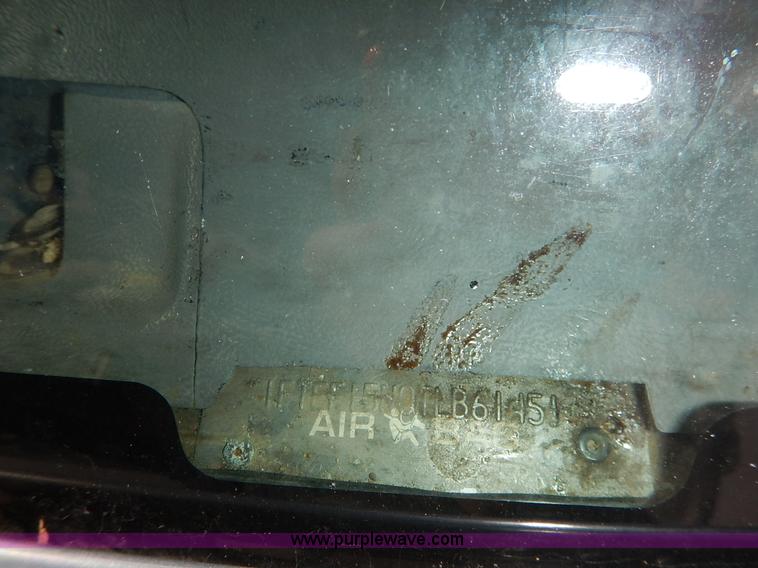 image for item I5102 1996 Ford F150 XL pickup truck