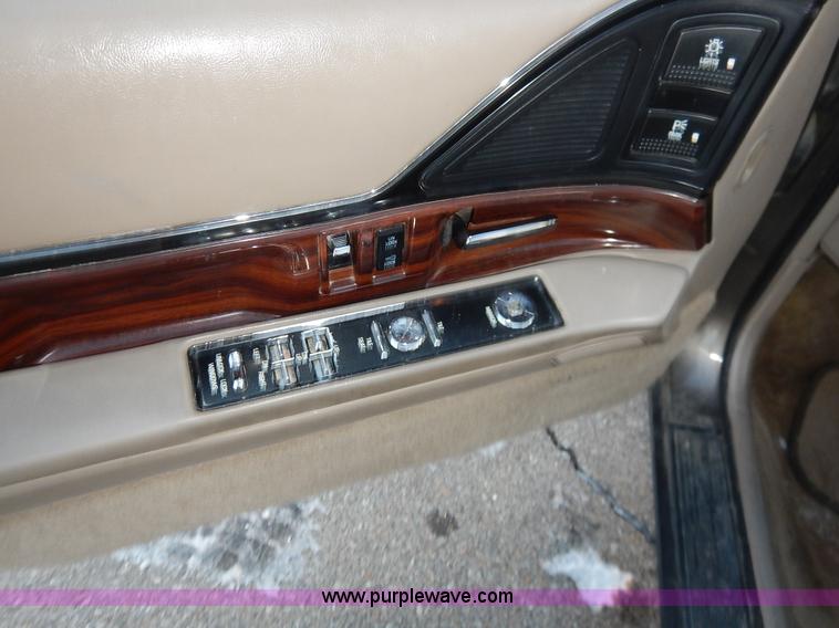 image for item I5109 1999 Buick LeSabre Custom