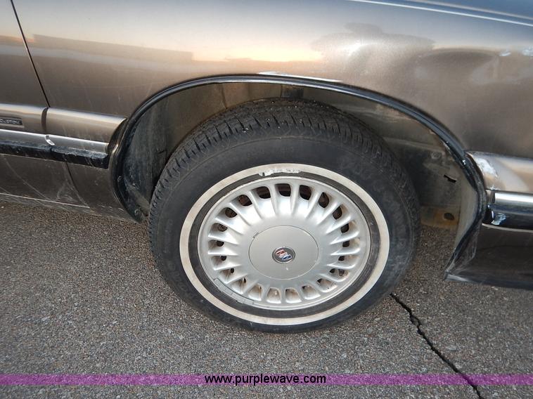 image for item I5109 1999 Buick LeSabre Custom
