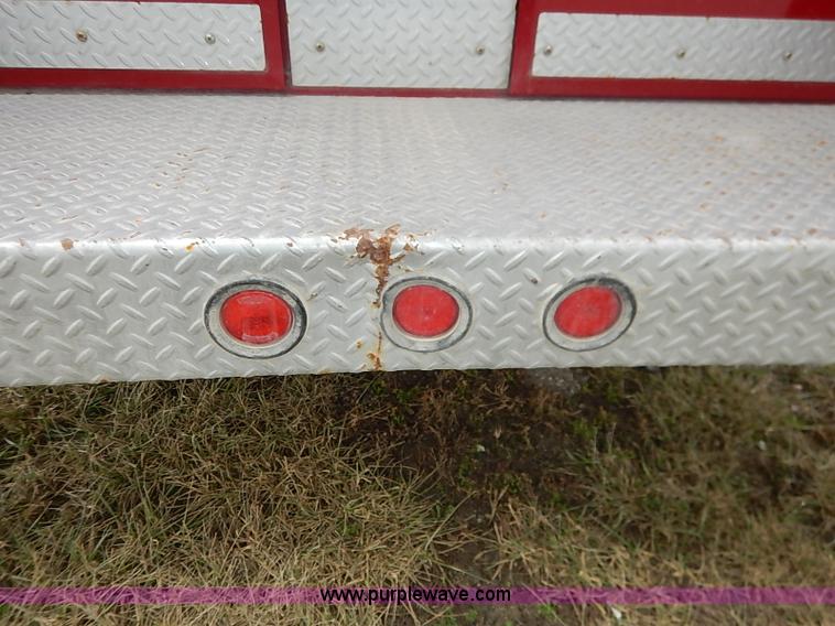 image for item I5151 1976 International CargoStar 1950 fire truck