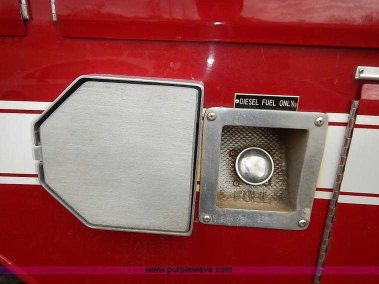 image for item I5151 1976 International CargoStar 1950 fire truck
