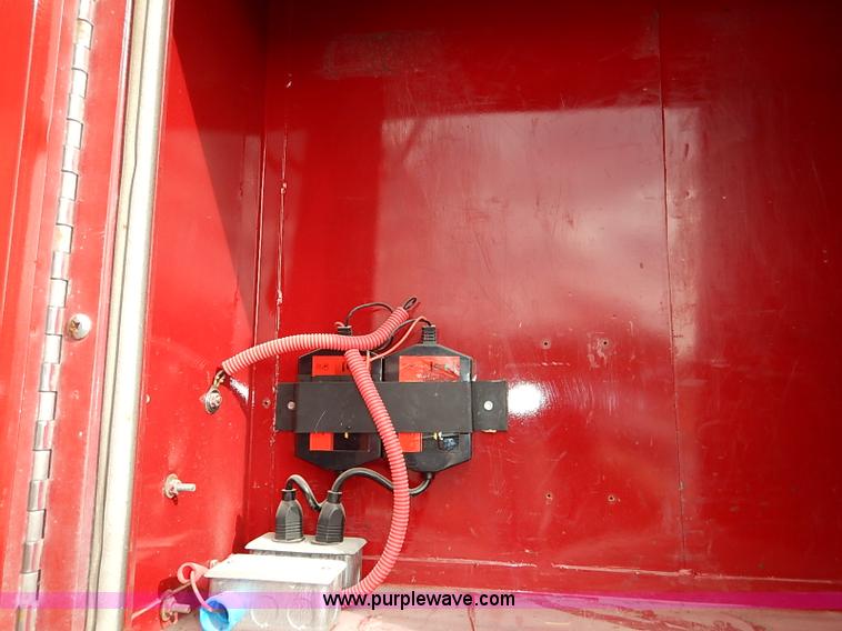 image for item I5151 1976 International CargoStar 1950 fire truck