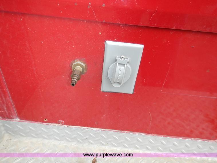 image for item I5151 1976 International CargoStar 1950 fire truck