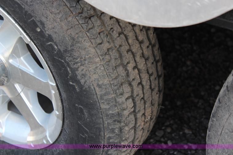 image for item J1122 1998 Dawson cargo trailer