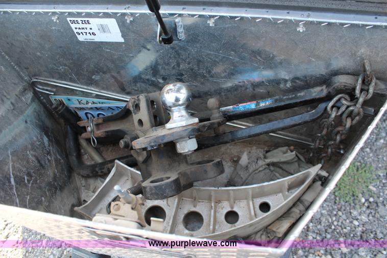 image for item J1122 1998 Dawson cargo trailer