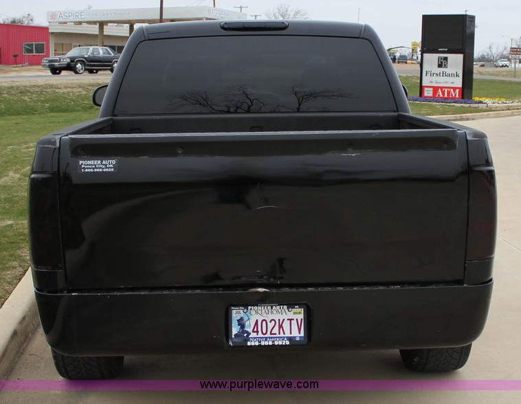 image for item J2306 2009 Chevrolet Silverado 1500 Crew Cab pickup truck