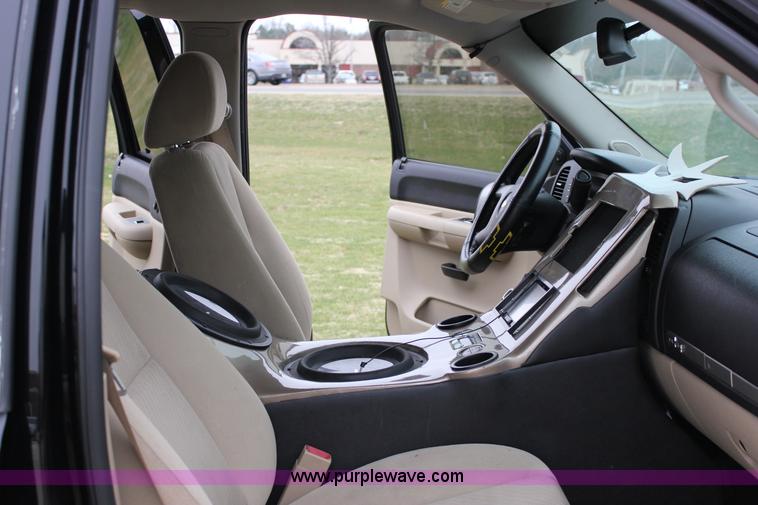 image for item J2306 2009 Chevrolet Silverado 1500 Crew Cab pickup truck