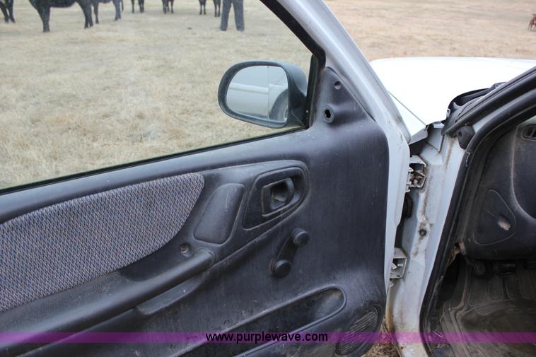 image for item J2307 1998 Dodge Dakota Sport Club Cab pickup truck