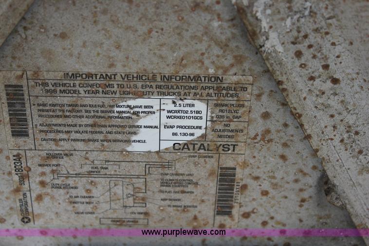 image for item J2307 1998 Dodge Dakota Sport Club Cab pickup truck