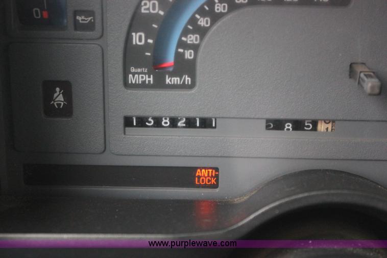 image for item J2310 1991 Chevrolet S10 Blazer Tahoe SUV