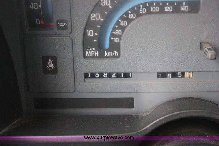 image for item J2310 1991 Chevrolet S10 Blazer Tahoe SUV