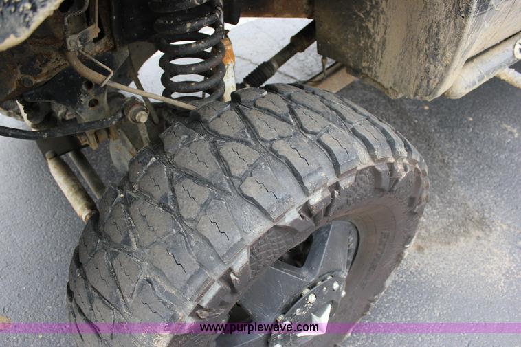 image for item J2311 2006 Ford F350 Super Duty Lariat Crew Cab pickup truck