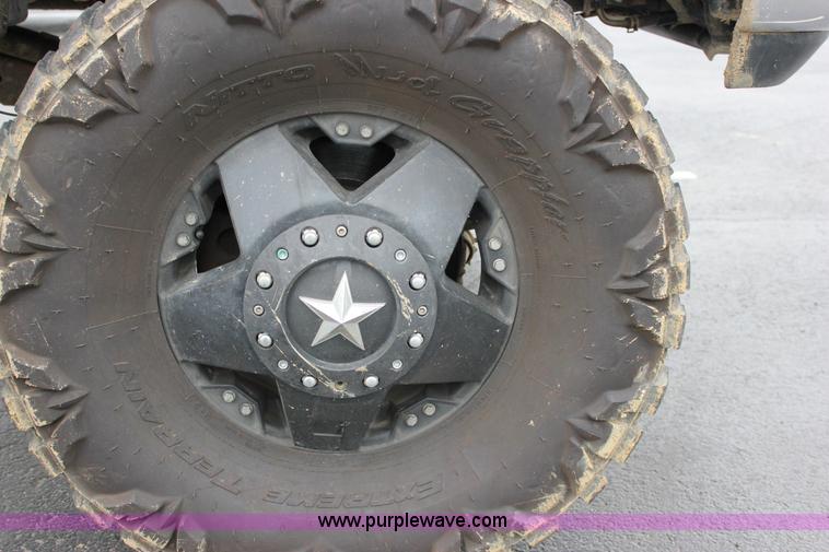 image for item J2311 2006 Ford F350 Super Duty Lariat Crew Cab pickup truck