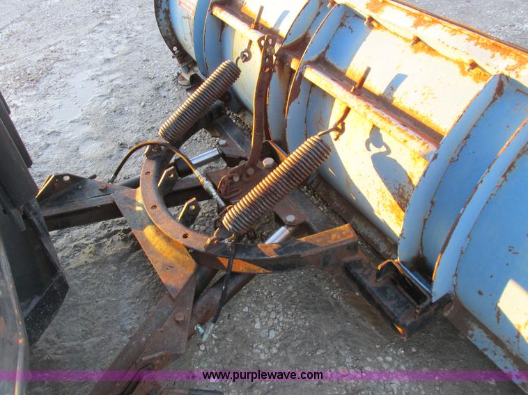 image for item K2022 1983 Ford F250 pickup truck