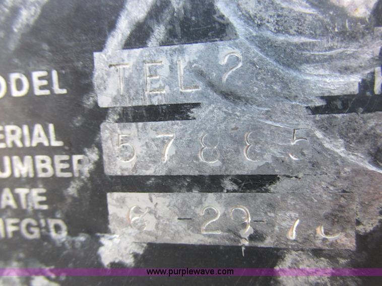 image for item K2024 1999 Ford F350 Super Duty bucket truck